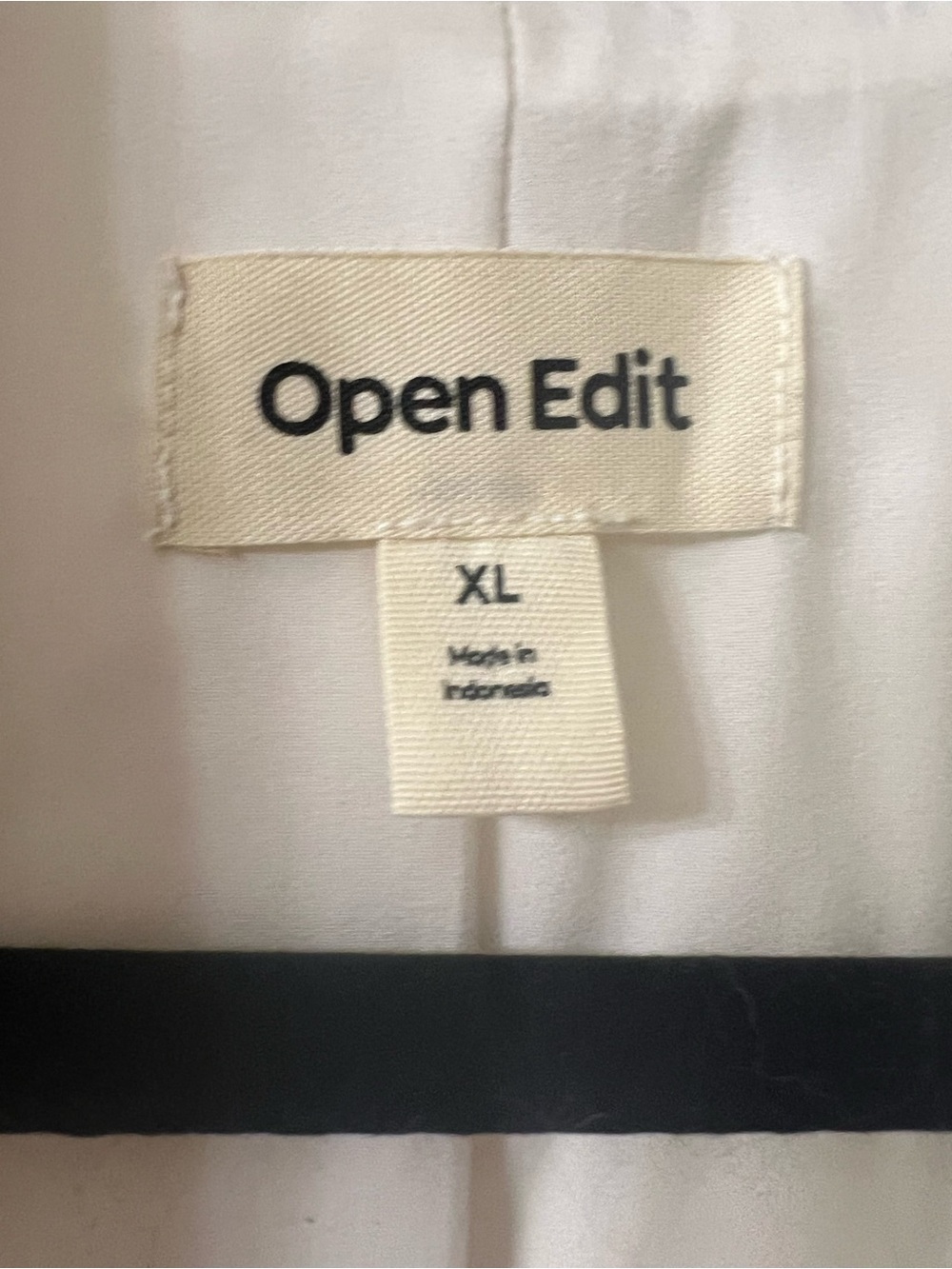 Open Edit Ivory Sleeveless Blazer Vest - Picture 4 of 6